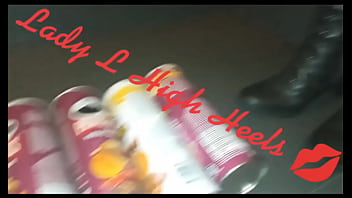 Preview 3 of Www Srilankaxxxx - Sexy Lady L crush can with black boots {video short version)