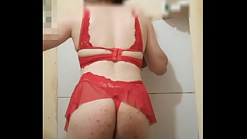 Preview 2 of Years 13 Beeg - Marido cdzinha usando as lingeries da esposa