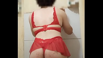 Preview 1 of Years 13 Beeg - Marido cdzinha usando as lingeries da esposa