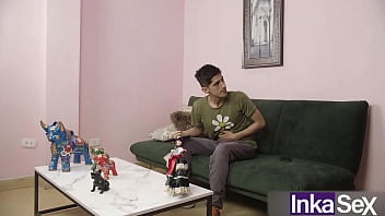 Preview 1 of Wwwxxcom Hd - carlitos el inka humilla a repartidora venezolana