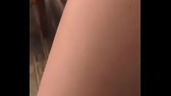 Preview 4 of Mallu Fuck Saree - Meu marido me masturbando na pousada.