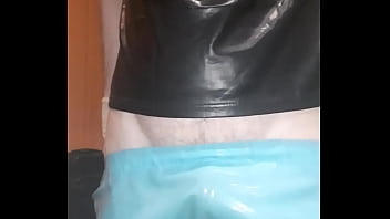 Preview 1 of Models Xxcom - Pulling condom on my dick and balls
