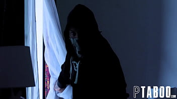 Preview 1 of Inch Coock - Brooklyn Gray Impressed With Intruders Big Cock