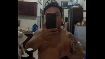 Preview 1 of Son Mom Sex Shear Bed - Video x&aacute_c minh