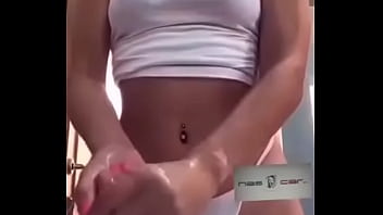 Preview 4 of Xxx Sex Video 1080p - Aprenda a lavar bem as m&atilde_os