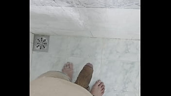Preview 4 of Karan Khan Pashto Xxxx - TOMANDO UM BANHO BEM GOSTOSO