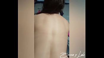 Preview 3 of Bingo Ki Xxx Video - Mi prima cree que vamos a ver pel&iacute_culas.... jajajaja pero no sabe la que le espera.... Me la cojo y me vengo en sus tetas