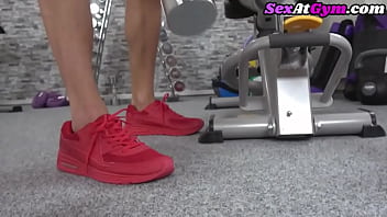 Preview 2 of Gana Vidiyo - Curvy gym babe pussylicked and fucked after working out