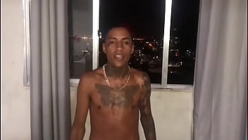 Preview 1 of Step Girl With Step - novinho gostosa com tes&atilde_o fizer a magrinha para n&atilde_o t&aacute_ comendo a irm&atilde_ s&oacute_ tem apenas 18 anos ah danada completo no red
