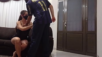 Preview 3 of Sexmyanmarxnxx - Recebi o motoboy corintiano do ifood sem calcinha e acabei transando com ele