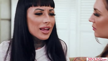 Preview 1 of Sali Dewar - Tattooed lesbian tribbing with milf bff