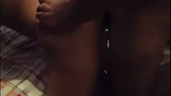 Preview 4 of Krela Beaker - Meu marido ficou assistindo do lado de fora do quarto ate que o amigo dele ficou tranquilo e ele pode me comer bem gostoso dentro e fora num ritmo bom sem me machucar pois o pau era muito grande e grosso parte 4