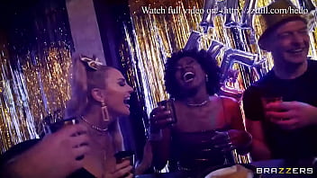 Preview 3 of Grip It And Rip It P2 - Angela&#039_s House Of Hedonism Part 3 / Brazzers  / download full from http://zzfull.com/hedo
