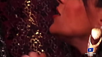 Preview 3 of Violette Pink Anal - Elodie Cherie,  bais&eacute_e avec une capote au temps des gaulois