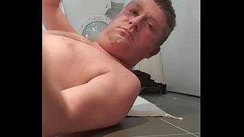 Preview 4 of Ply Com - Cumming on my face