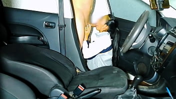 Preview 1 of Mom Dad Doctor - Despues de Clases Alumnos en Estacionamiento Publico de la Escuela PARTE 2 _)