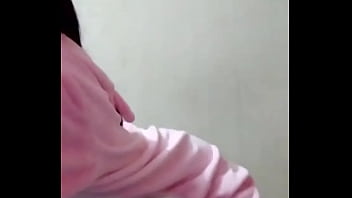 Preview 4 of 3g Arab Mom - mujer latina se disfraza para verse mas cachonda para su novio
