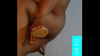 Preview 4 of Shy Jessica - Logr&eacute_ chimarme a la integrante de grupo musical se que la conoces