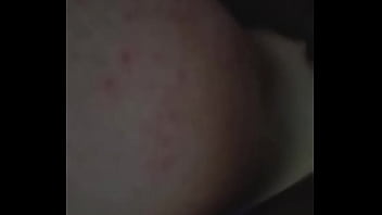 Preview 1 of Rachel Rayye On The Couch - Moreno me pegou de jeito