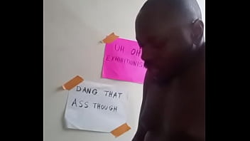 Preview 4 of Teesha Mutia Porn Montgomery Al - Choosing between uh oh exhibitionism or dang that ass though for an aesthetic background 2