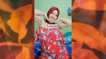 Preview 1 of Ww Porno Nxn - Hijaber Cantik Toge Banget