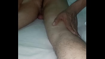 Preview 2 of Beaif - Jordi masajeando culito rico en Managua