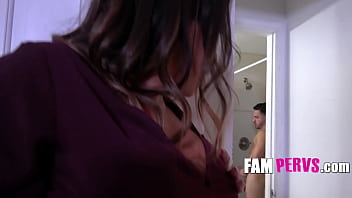 Preview 2 of School Sexxcc - Oh man .. my latina stepmom is THICC AS FUCK
