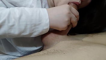 Preview 4 of Dog Parin Sex Vidio - Girl sucks my dick at a friend&#039_s house until he sees us