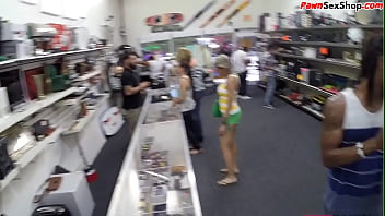 Preview 1 of 1st Sex Singapur - Ebony pawnshop amateur used for deal on better price by bf