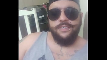 Preview 4 of Hugi Sex Son - Aviso de v&iacute_deos exclusivos