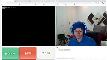 Preview 1 of Hot Ssseeexxx - Moreno (mucalol) safado se babando vendo os branquelos se chupando