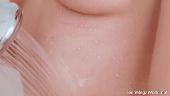 Preview 1 of Www Xxx Secv - Beauty-Angels.com - Eva Red - Hottie rubs cunt in a shower