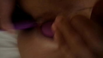 Preview 4 of Xxx Sixy Videoa - Gode da pazzi con dita nel culo e due vibratori