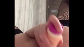 Preview 1 of Sunny Sexsunn - I cum while playing with dildo