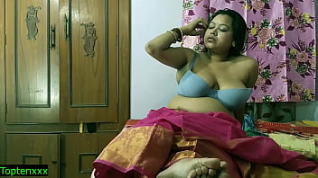 Preview 2 of Sunny Leon Xxxx Video Hd - Indian xxx alone hot bhabhi amazing sex with unknown boy! Hindi new viral sex