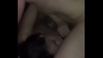 Preview 2 of Novi Bokep Riau - Follando una chica entre dos