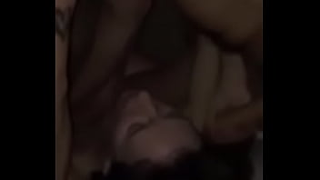 Preview 4 of Novi Bokep Riau - Follando una chica entre dos