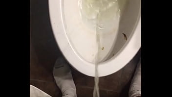 Preview 2 of Sola Saal Kudi Di Blue Film - Quick Piss