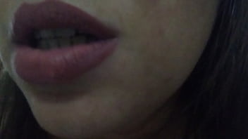 Preview 4 of 15 Girl Sex For Money - Gordinha tesuda muito putinha mamando as proprias tetas e falando putaria