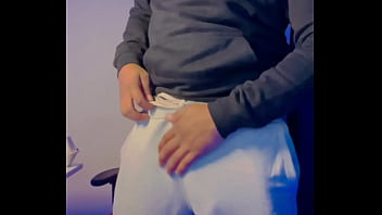 Preview 1 of In Yelugu - Horny Bulge