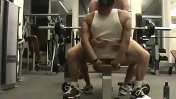 Preview 2 of Xxx Chatta Hua Chut - Cogiendo con el entrenador del gym