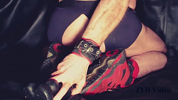 Preview 2 of Deshi Model - defonce au god en attendant