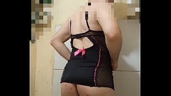 Preview 2 of Japanese Girl Roughly Gang - Carol cdzinha de camisola colada