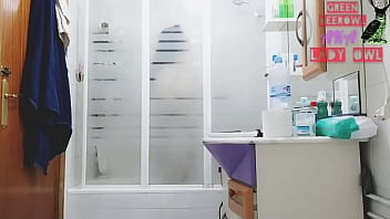 Preview 1 of Sex Mom And Boy Full Romans - Taking a hot shower