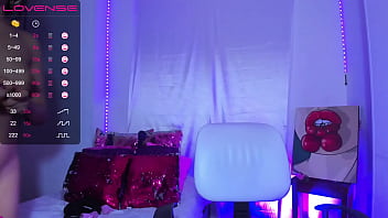 Preview 3 of Halp On Xxx - Sexy Colombian camslut strips and penetrates her ass with her buttplug in public show