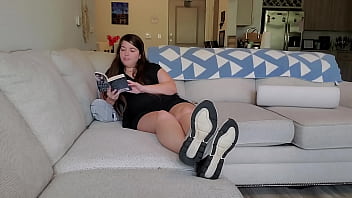 Preview 1 of Reph Dsex - Girls Foot Tease While Reading