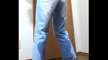Preview 4 of Old Sexy Story Movies - A girl pee her jeans because her bro is using bathroom