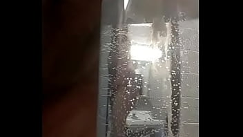 Preview 3 of Xnxx Pakisnt - Ozzing my load in water