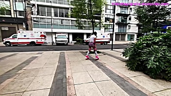 Preview 1 of Girl And Akli Koi Vasto - Puta sissy con minifalda y tanga patinando en el parque y fue follada por una verga muy gruesa
