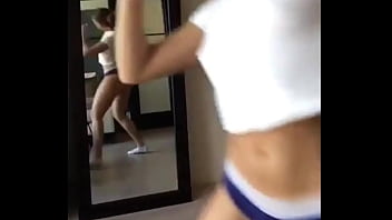 Preview 4 of Sunnyxxxvideo - Twerk x butterfly Effect (1)